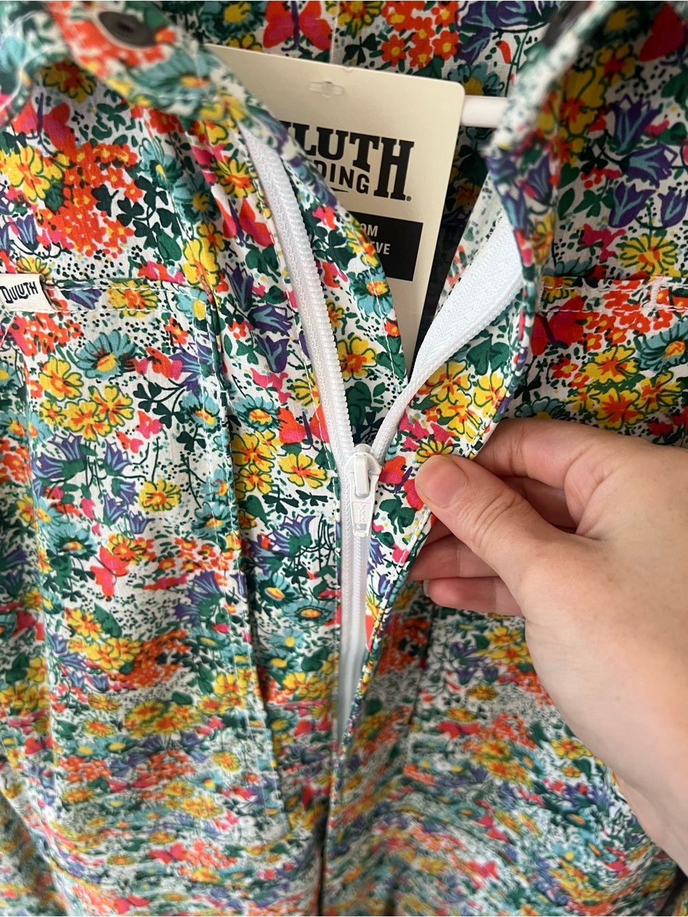 Duluth Trading CoHeirloom Gardening Coveralls in Floral Multicolor S NWT - Picture 5 of 6